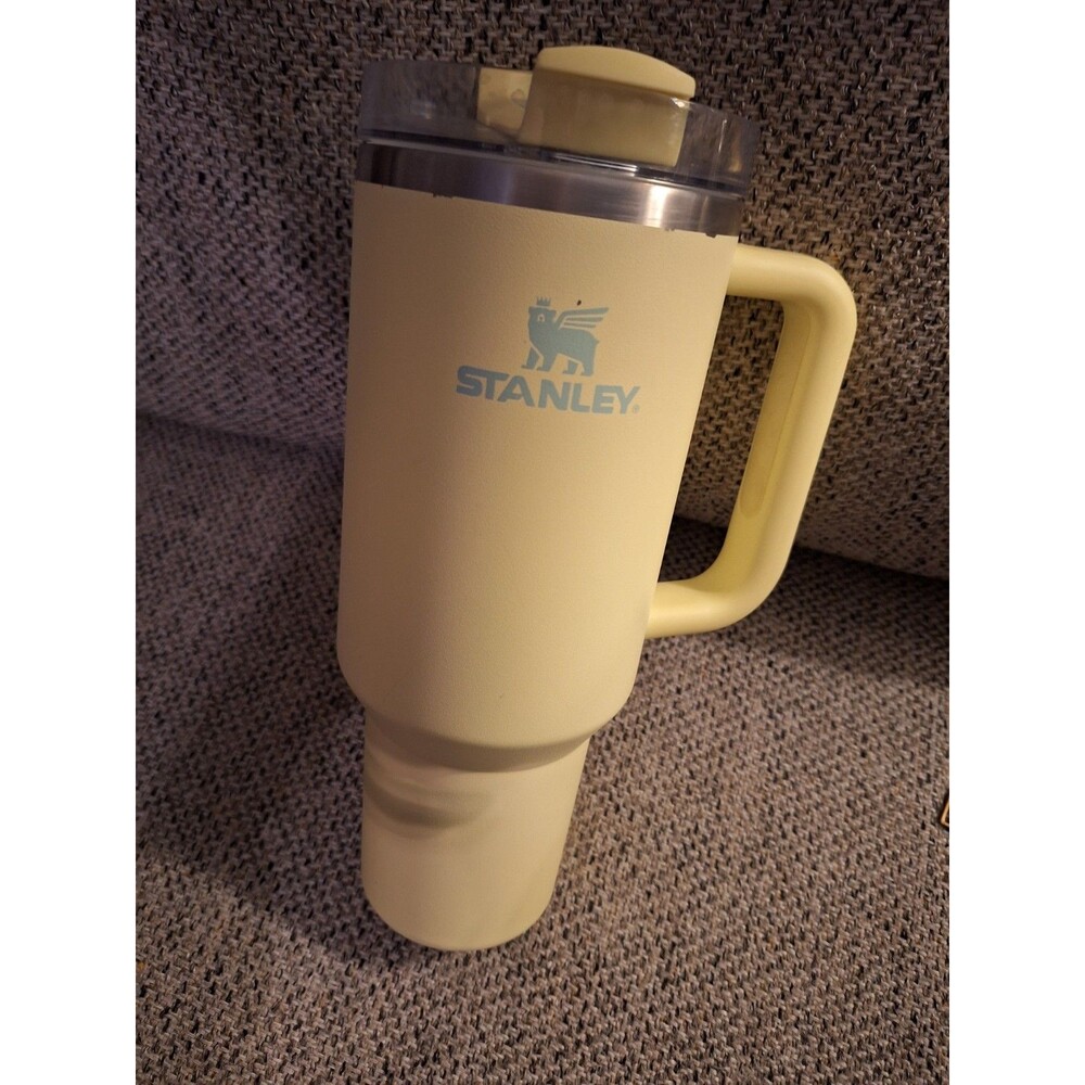 Stanley 40 oz Stainless Steel H2.0 Flowstate‎ Quencher Tumbler YELLOW USED